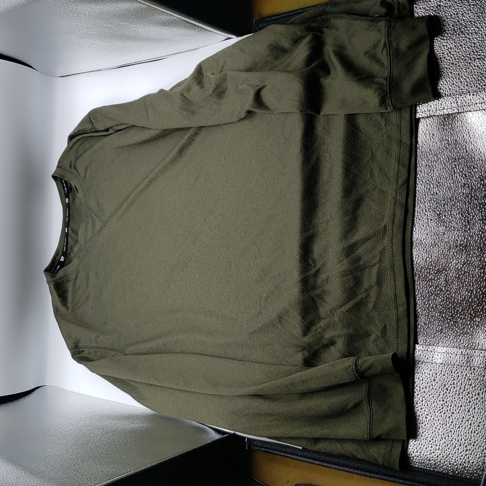 Tek Gear Olive Long Sleeve Shirt
